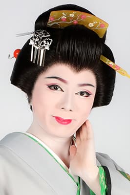 司 龍樹